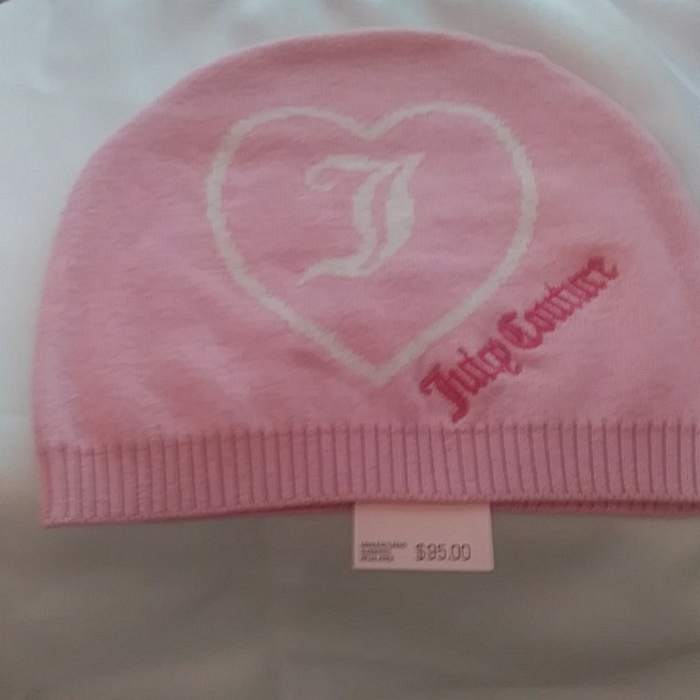 NWT- WOMEN'S JUICY COUTURE LABEL PINK BEANIE